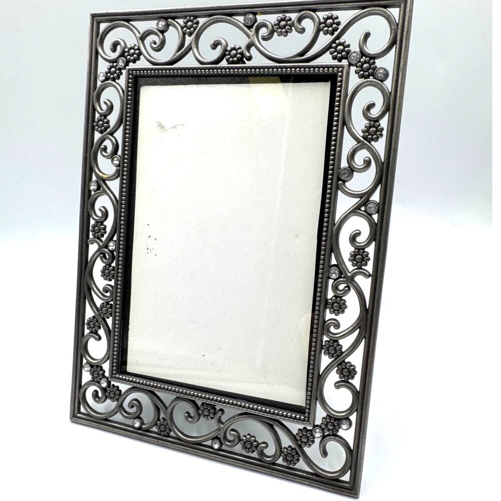 Vintage 90sY2K Sixtress Style Pewter Rhinestone Filigree Flower Picture Fame 4x6